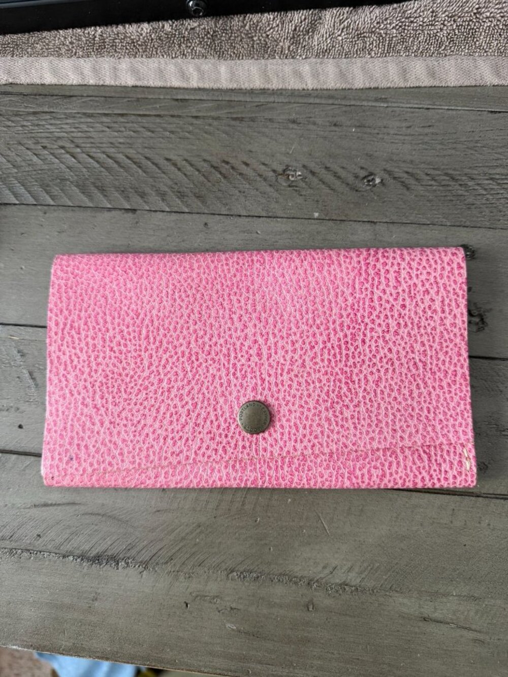 Portland Leather Goods Rancher Wallet Bubblegum Unicorn Pink